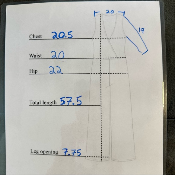 Olive Green Button-Up jumpsuit size medium - Picture 10 of 10